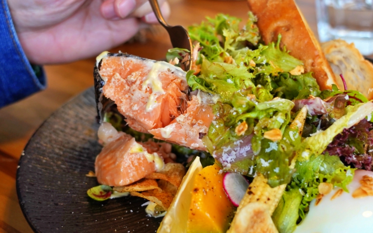 【宜蘭】 Chou Chou 迷你可麗露專賣店-洛伊咖啡｜復古歐風超美老宅，迷你可麗露、咖啡早午餐專賣。