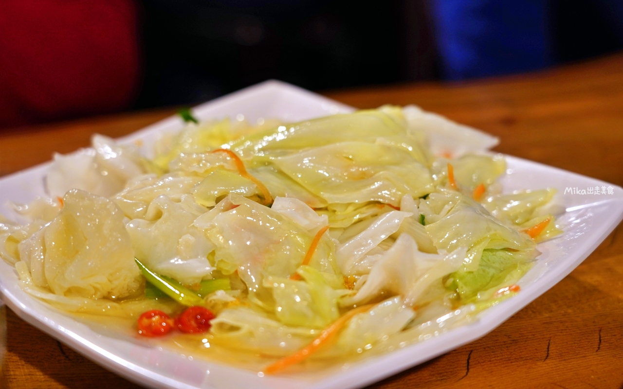 【宜蘭】 福哥石窯雞 礁溪總店｜超人氣 在地人都吃這家，肉質滑嫩多汁的石窯雞。