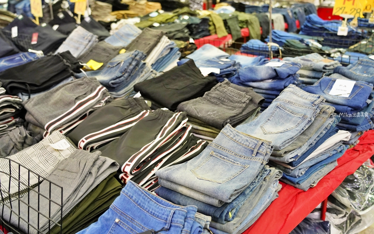 【宜蘭】 羅東 萬件牛仔褲 聯合廠拍｜萬件牛仔褲＋原廠犀牛  冬季服飾限時特價，犀牛長短褲、長短袖還有組合價 四件990元， 即日起宜蘭羅東農會開賣中。