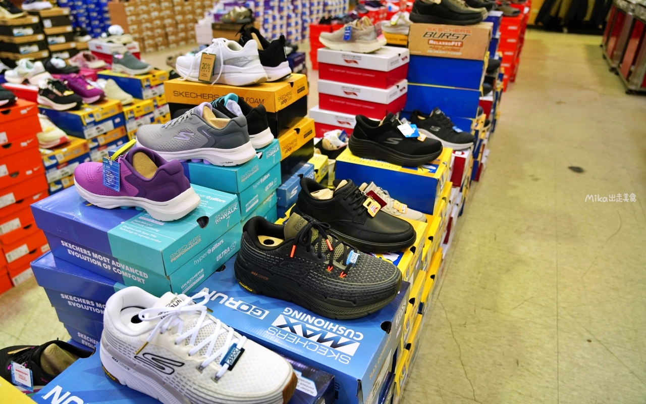 【宜蘭】 羅東 萬件牛仔褲 聯合廠拍｜萬件牛仔褲＋原廠犀牛  冬季服飾限時特價，犀牛長短褲、長短袖還有組合價 四件990元， 即日起宜蘭羅東農會開賣中。