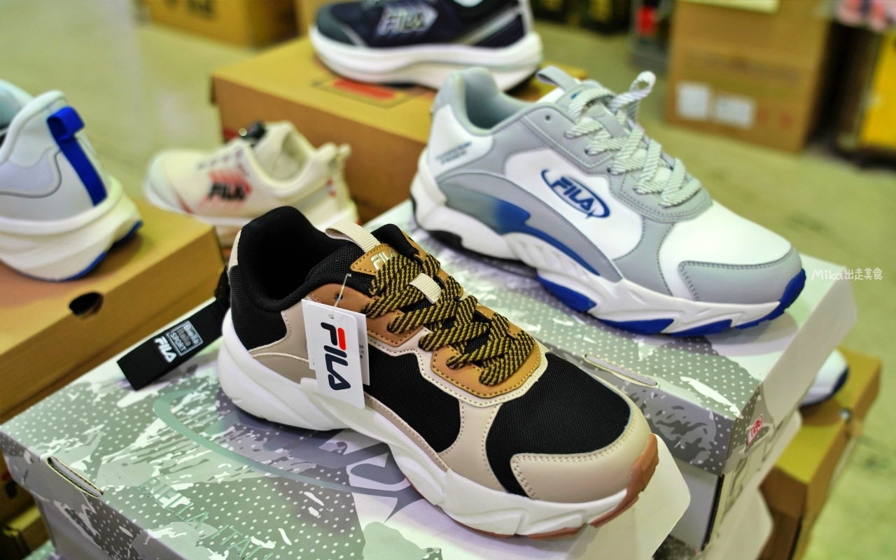 【宜蘭】 羅東 萬件牛仔褲 聯合廠拍｜萬件牛仔褲＋原廠犀牛  冬季服飾限時特價，犀牛長短褲、長短袖還有組合價 四件990元， 即日起宜蘭羅東農會開賣中。