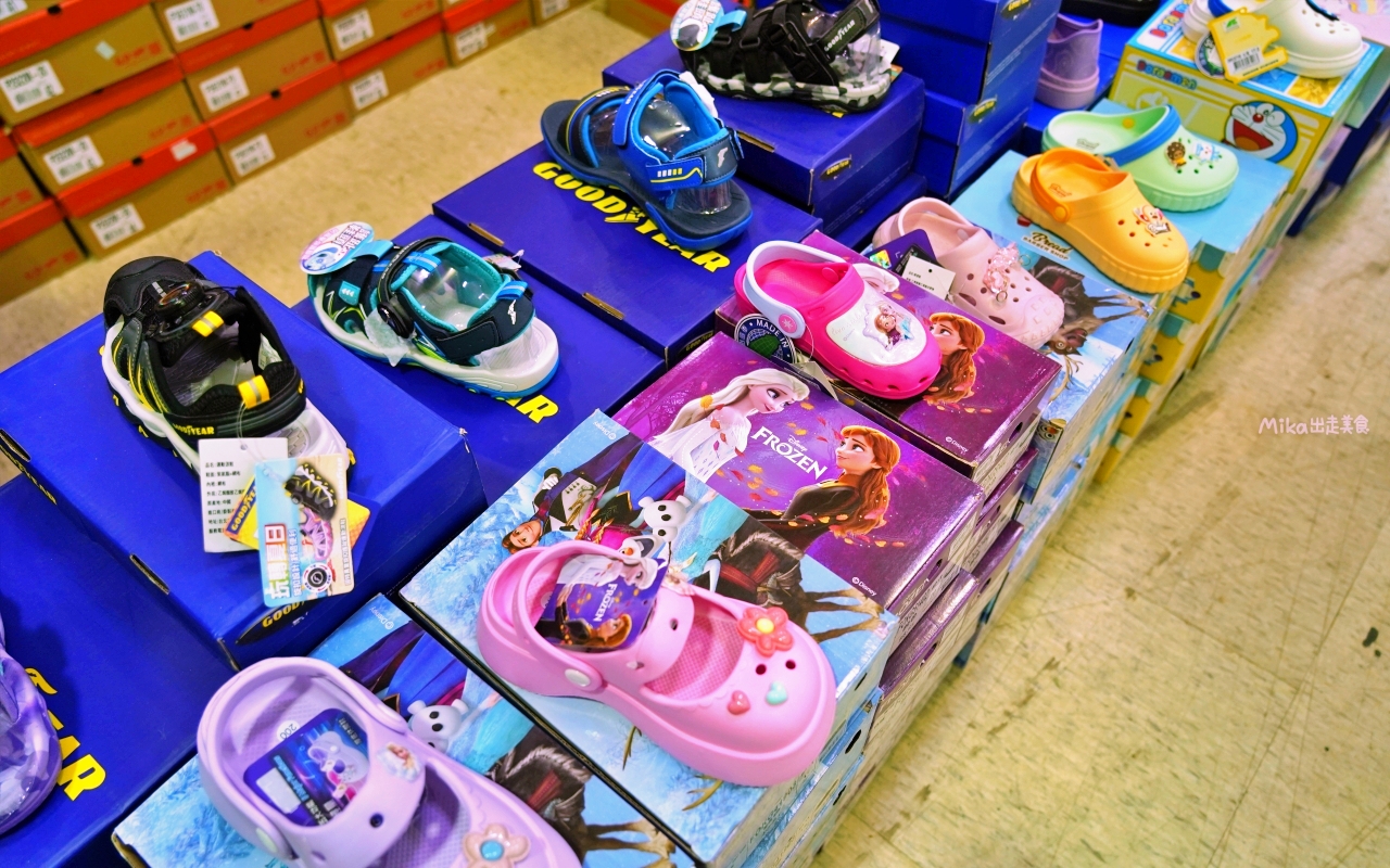 【宜蘭】 羅東 萬件牛仔褲 聯合廠拍｜萬件牛仔褲＋原廠犀牛  冬季服飾限時特價，犀牛長短褲、長短袖還有組合價 四件990元， 即日起宜蘭羅東農會開賣中。