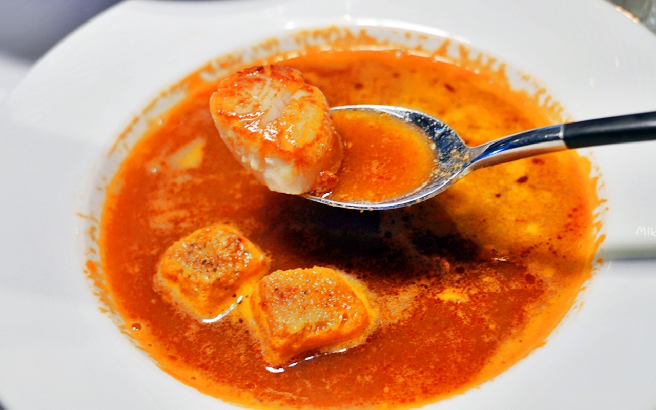 【台北】 松山區 SMEXY音樂餐廳｜近捷運中山國中站 商辦大樓內 現場Live Band駐唱，擁有250坪五星級包場空間，提供浪漫歐式料理的音樂餐酒館。