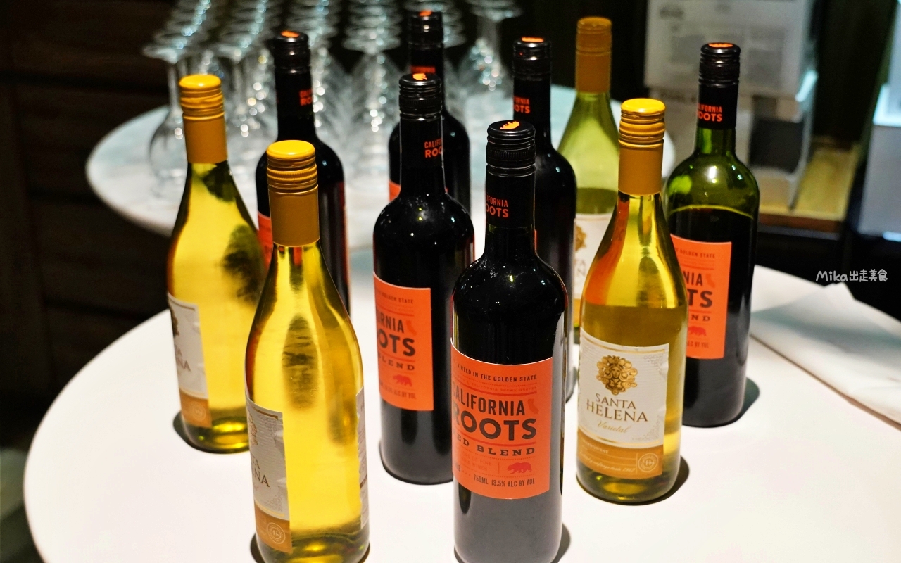 【台北】 松山區 SMEXY音樂餐廳｜近捷運中山國中站 商辦大樓內 現場Live Band駐唱，擁有250坪五星級包場空間，提供浪漫歐式料理的音樂餐酒館。