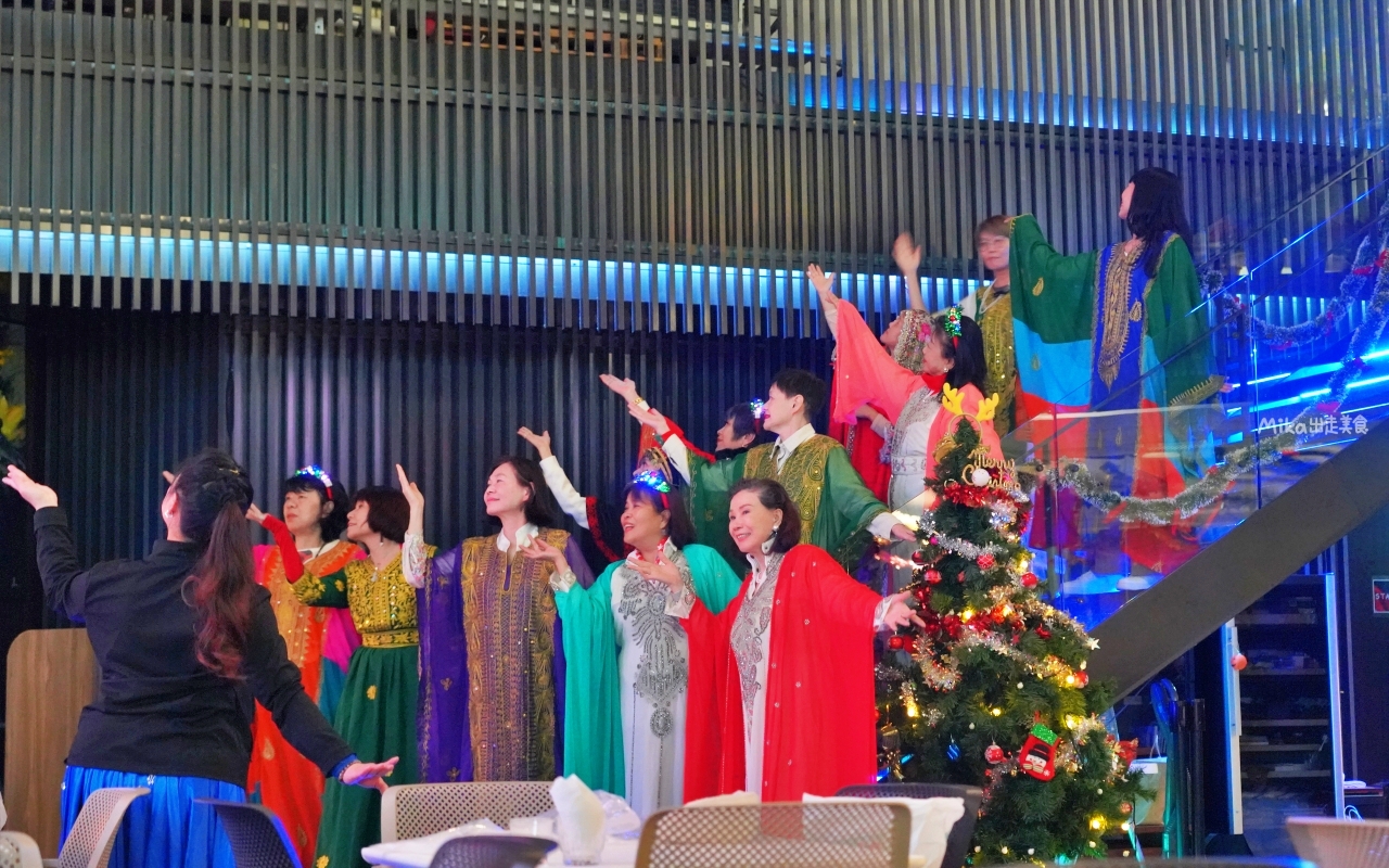 【台北】 松山區 SMEXY音樂餐廳｜近捷運中山國中站 商辦大樓內 現場Live Band駐唱，擁有250坪五星級包場空間，提供浪漫歐式料理的音樂餐酒館。