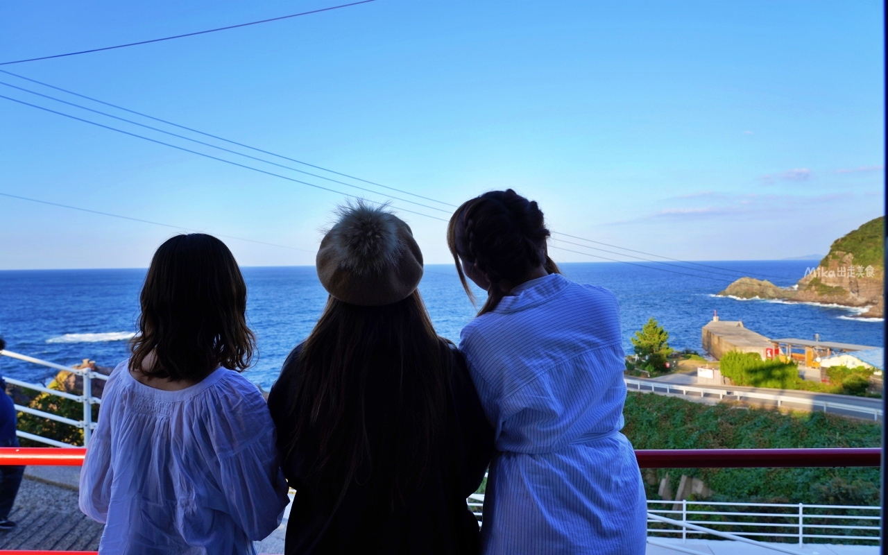 【日本】 山口 元乃隅神社｜日本絕景神社之一，123 座紅色的鳥居綿延至海邊，依山傍海很是壯觀。