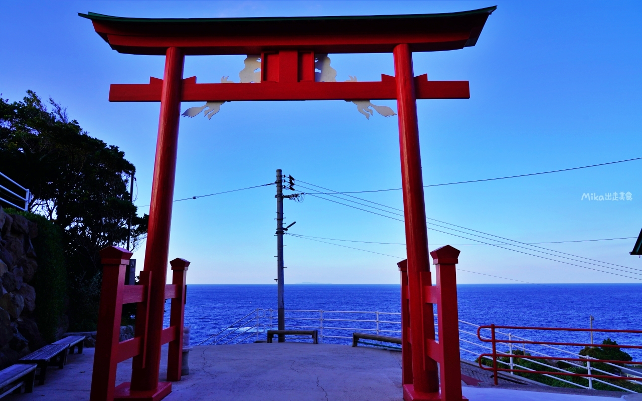 【日本】 山口 元乃隅神社｜日本絕景神社之一，123 座紅色的鳥居綿延至海邊，依山傍海很是壯觀。