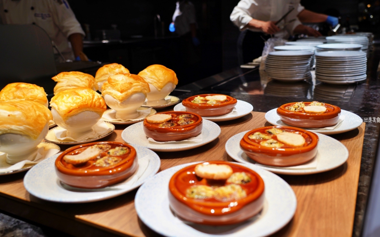 【桃園】 南崁 島語 桃園台茂店｜桃園新開幕 全台最難訂餐酒Buffet，獨創的「一島檯一餐酒」，9大島檯 現做料理，必吃攻略/價格/訂位 不藏私，這篇都有。