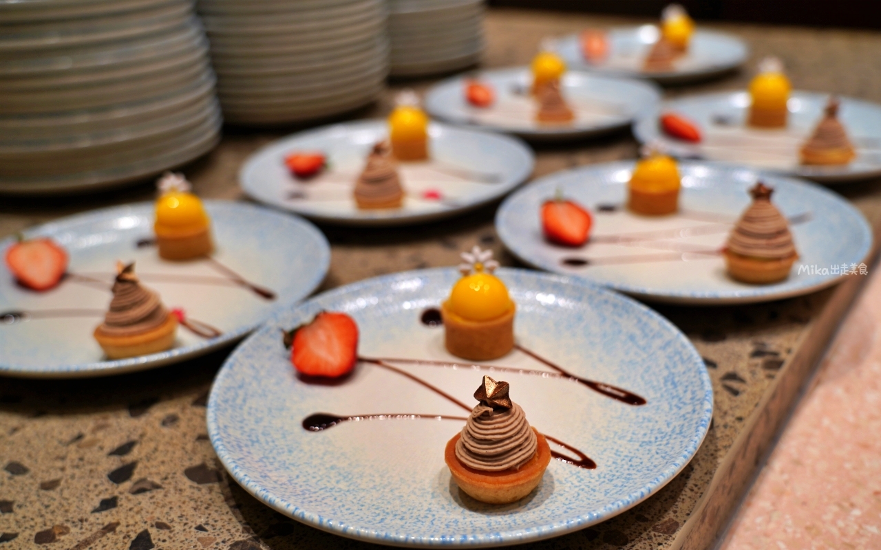 【桃園】 南崁 島語 桃園台茂店｜桃園新開幕 全台最難訂餐酒Buffet，獨創的「一島檯一餐酒」，9大島檯 現做料理，必吃攻略/價格/訂位 不藏私，這篇都有。