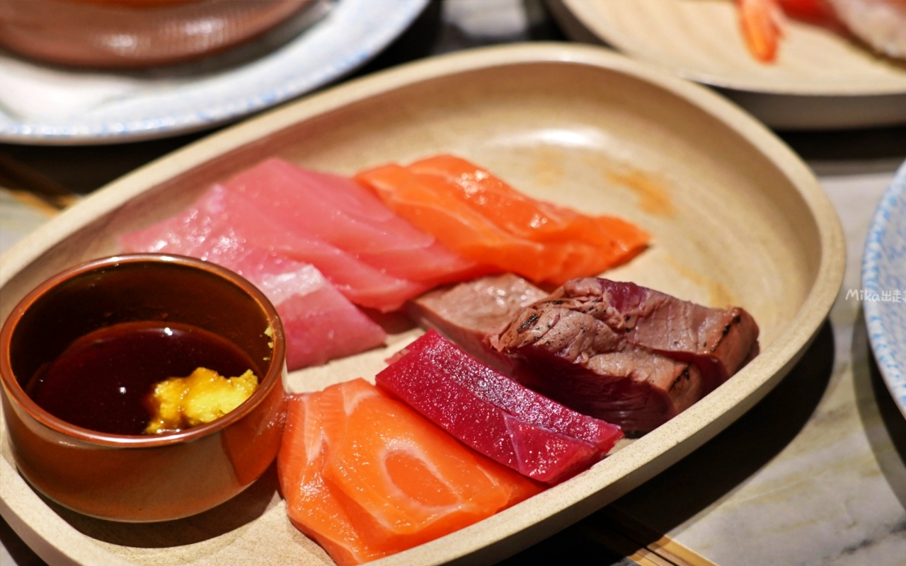 【桃園】 南崁 島語 桃園台茂店｜桃園新開幕 全台最難訂餐酒Buffet，獨創的「一島檯一餐酒」，9大島檯 現做料理，必吃攻略/價格/訂位 不藏私，這篇都有。