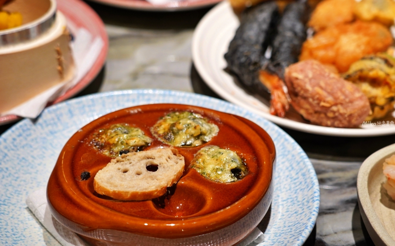 【桃園】 南崁 島語 桃園台茂店｜桃園新開幕 全台最難訂餐酒Buffet，獨創的「一島檯一餐酒」，9大島檯 現做料理，必吃攻略/價格/訂位 不藏私，這篇都有。