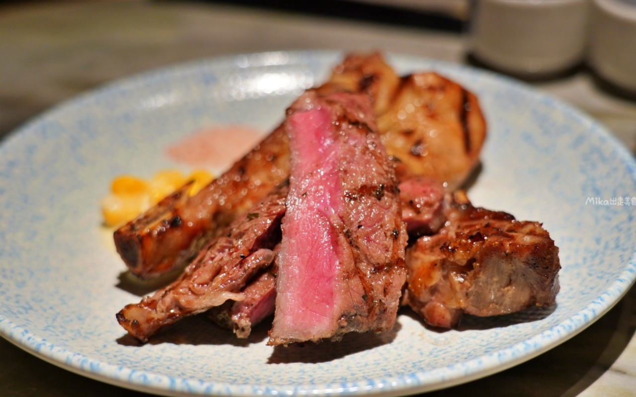 【桃園】 南崁 島語 桃園台茂店｜桃園新開幕 全台最難訂餐酒Buffet，獨創的「一島檯一餐酒」，9大島檯 現做料理，必吃攻略/價格/訂位 不藏私，這篇都有。