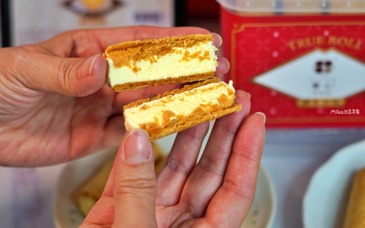 【團購】 實心蛋捲|年節伴手禮 送禮推薦 多種口味 真心實意 蛋捲包覆著濃郁內餡的實心蛋捲,還有高岡屋聯名海苔肉鬆蛋捲必吃。 【團購】 實心蛋捲|年節伴手禮 送禮推薦 多種口味 真心實意 蛋捲包覆著濃郁內餡的實心蛋捲,還有高岡屋聯名海苔肉鬆蛋捲必吃。