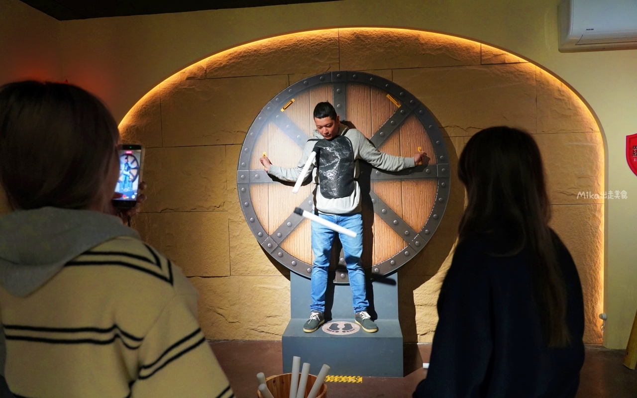 【宜蘭】員山 勇者桂冠王｜宜蘭室內行程推薦 大人版 羅馬競技場主題 闖關遊戲，還可以cosplay，有夠刺激，既好拍也好玩。