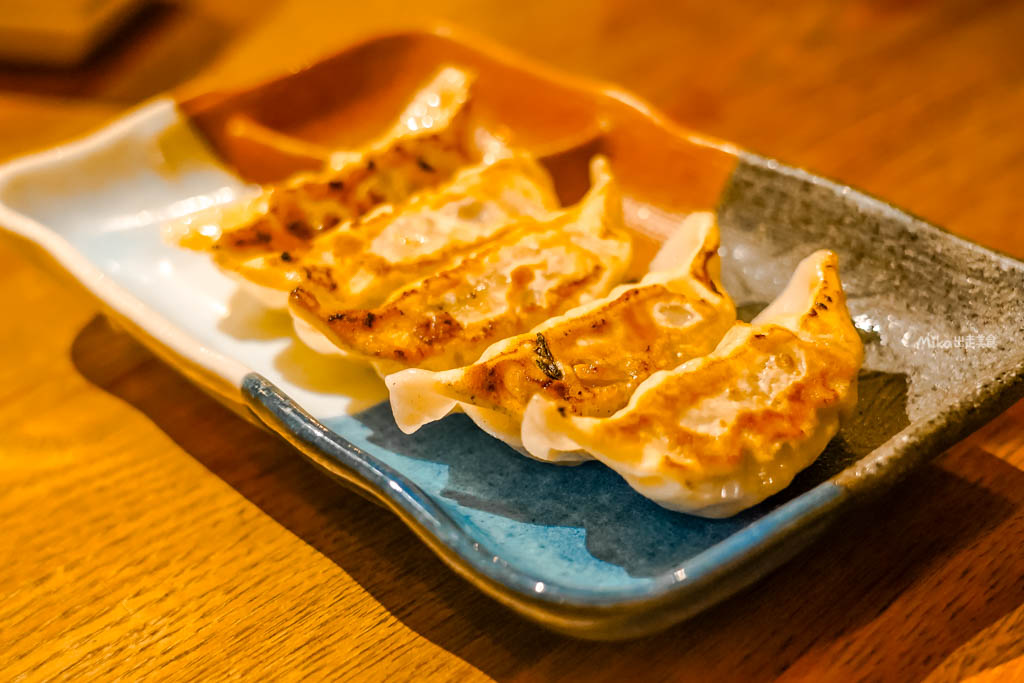 【日本】鳥取市 牛骨ごっつおらーめん 鳥取店|鳥取必吃牛骨拉麵,每日限量供應100碗!亀梨和也 吃過的人氣名店。 【日本】鳥取市 牛骨ごっつおらーめん 鳥取店|鳥取必吃牛骨拉麵,每日限量供應100碗!亀梨和也 吃過的人氣名店。