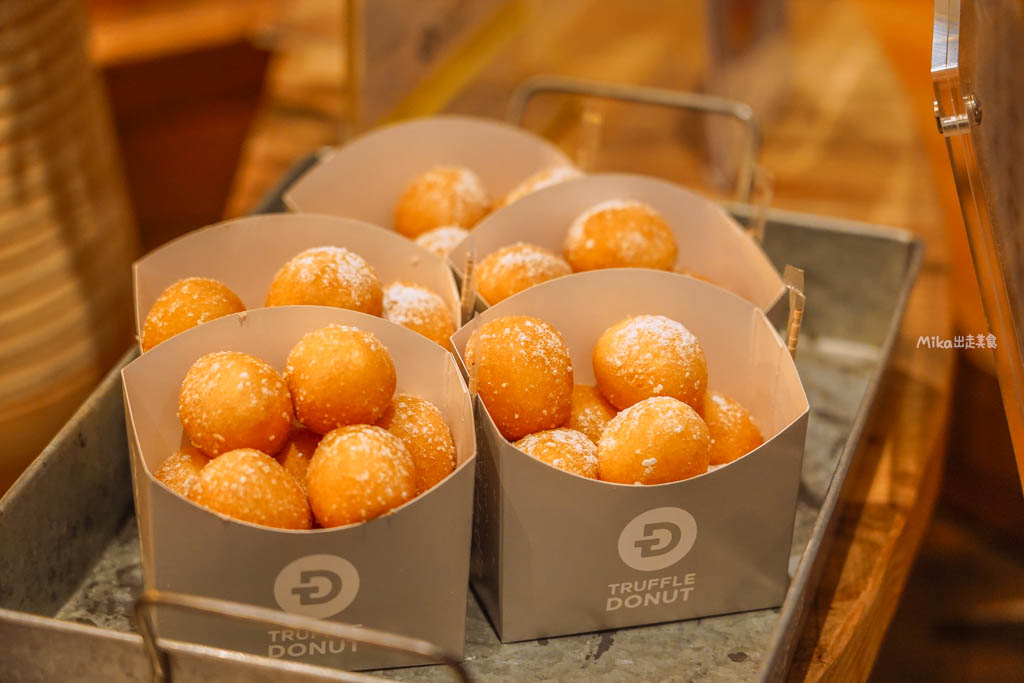 【日本】鳥取市 TRUFFLE DONUT(トリュフドーナツ)丸由鳥取總店|來自鳥取 必吃人氣生甜甜圈品牌,鬆軟有嚼勁,多種創意口味選擇。 【日本】鳥取市 TRUFFLE DONUT(トリュフドーナツ)丸由鳥取總店|來自鳥取 必吃人氣生甜甜圈品牌,鬆軟有嚼勁,多種創意口味選擇。