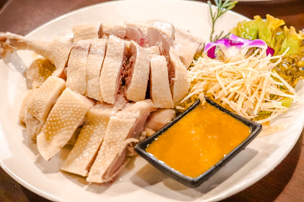 【桃園】 觀音 大鼎庭園餐廳|平價大份量,附有免費停車場跟庭園造景,內用提供雞油拌飯吃到飽。 【桃園】 觀音 大鼎庭園餐廳|平價大份量,附有免費停車場跟庭園造景,內用提供雞油拌飯吃到飽。