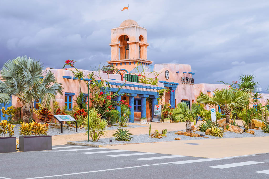 【花蓮】 理想PAARK水岸生活｜花蓮最新景點 公路旁全台最美星巴克、7-11在這裡！還有落羽松祕境遊湖、湖光水岸旁的音樂市集，湖光有景，水岸有聲。