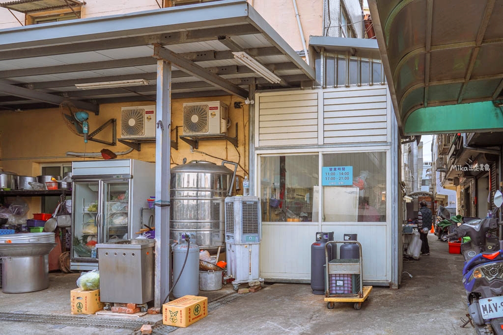 【苗栗】 苑裡 社苓鵝肉店|巷弄間 在地人才知道的私房鵝肉店!不僅鵝肉好吃,熱炒更是一絕,最愛炒骨仔肉。 【苗栗】 苑裡 社苓鵝肉店|巷弄間 在地人才知道的私房鵝肉店!不僅鵝肉好吃,熱炒更是一絕,最愛炒骨仔肉。