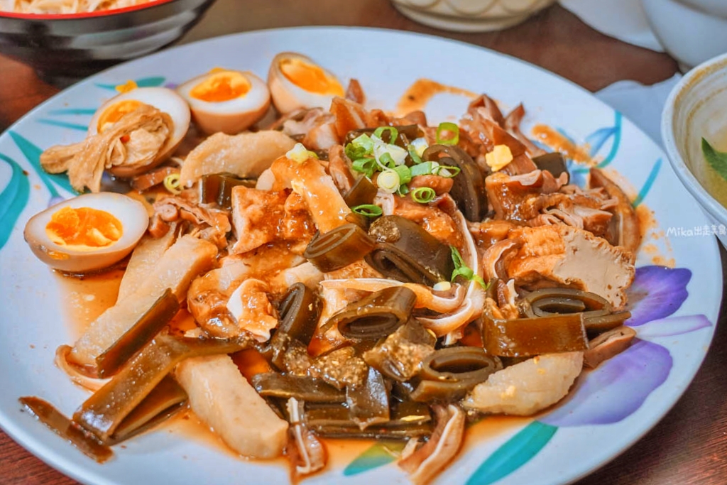 【苗栗】 苑裡 社苓鵝肉店|巷弄間 在地人才知道的私房鵝肉店!不僅鵝肉好吃,熱炒更是一絕,最愛炒骨仔肉。 【苗栗】 苑裡 社苓鵝肉店|巷弄間 在地人才知道的私房鵝肉店!不僅鵝肉好吃,熱炒更是一絕,最愛炒骨仔肉。