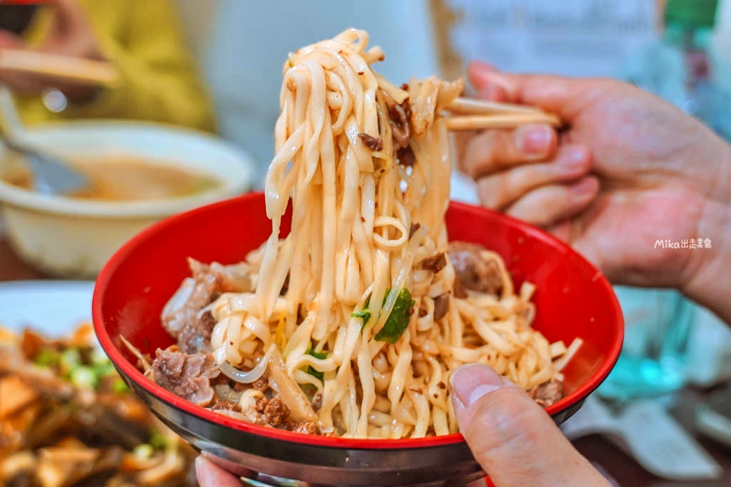 【苗栗】 苑裡 社苓鵝肉店|巷弄間 在地人才知道的私房鵝肉店!不僅鵝肉好吃,熱炒更是一絕,最愛炒骨仔肉。 【苗栗】 苑裡 社苓鵝肉店|巷弄間 在地人才知道的私房鵝肉店!不僅鵝肉好吃,熱炒更是一絕,最愛炒骨仔肉。