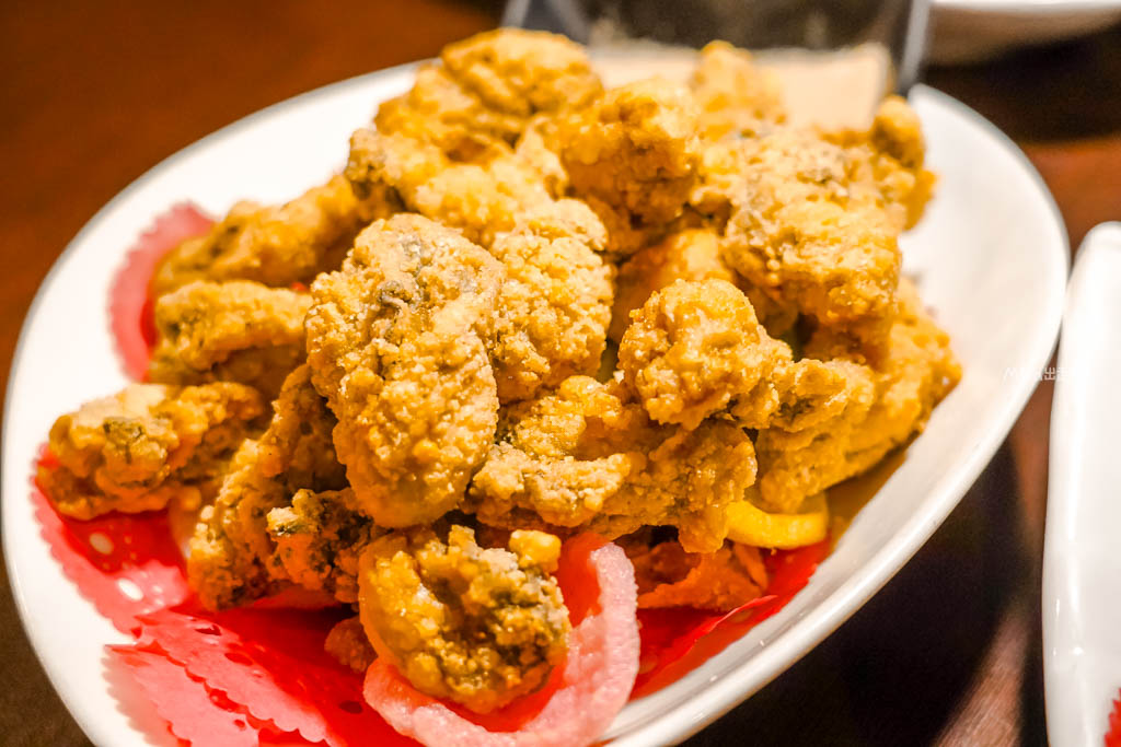 【桃園】 觀音 大鼎庭園餐廳｜平價大份量，附有免費停車場跟庭園造景，內用提供雞油拌飯吃到飽。
