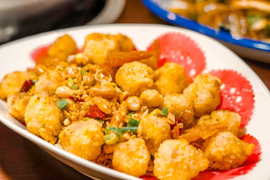 【桃園】 觀音 大鼎庭園餐廳|平價大份量,附有免費停車場跟庭園造景,內用提供雞油拌飯吃到飽。 【桃園】 觀音 大鼎庭園餐廳|平價大份量,附有免費停車場跟庭園造景,內用提供雞油拌飯吃到飽。