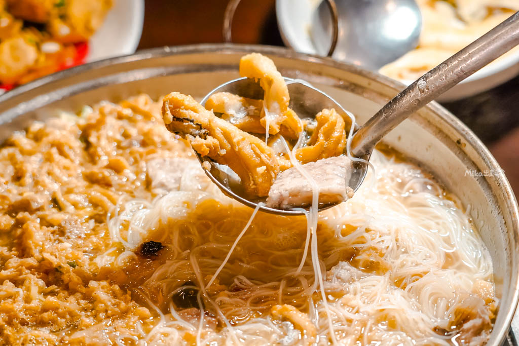 【桃園】 觀音 大鼎庭園餐廳|平價大份量,附有免費停車場跟庭園造景,內用提供雞油拌飯吃到飽。 【桃園】 觀音 大鼎庭園餐廳|平價大份量,附有免費停車場跟庭園造景,內用提供雞油拌飯吃到飽。