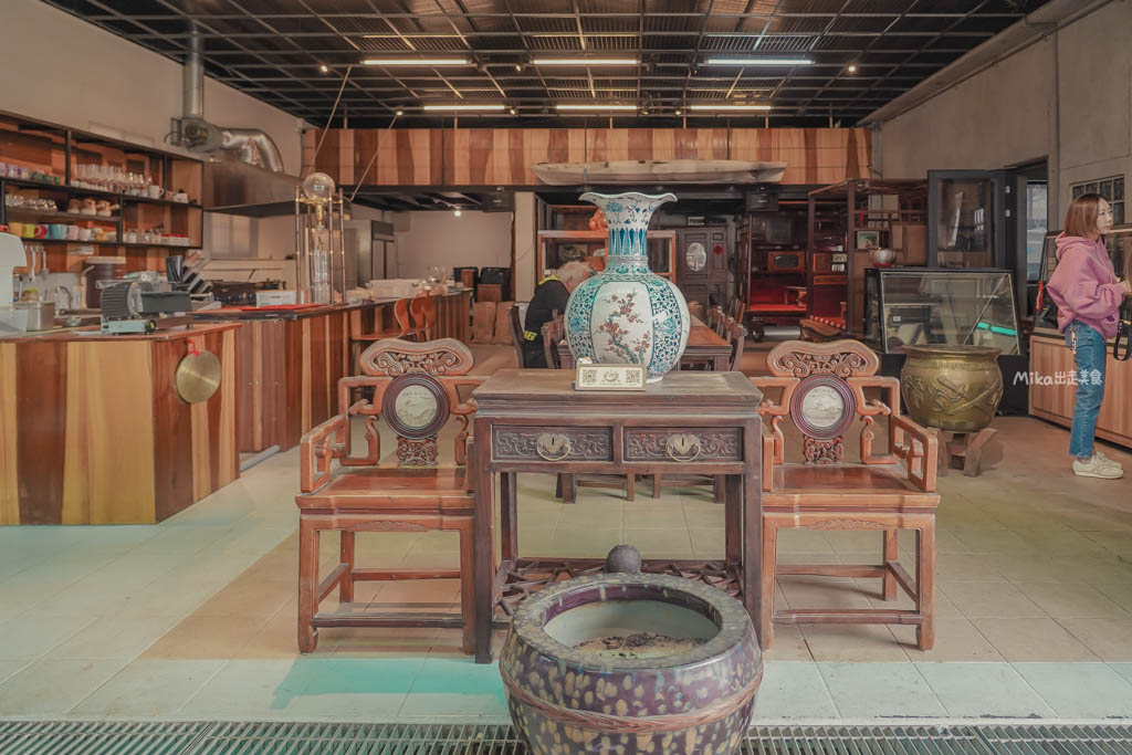 【桃園】 全村的希望 麵包工廠|田園豪宅裡面竟然是麵包工廠!?有古董收藏還有現烤歐式麵包以及簡餐咖啡可以點。 【桃園】 全村的希望 麵包工廠|田園豪宅裡面竟然是麵包工廠!?有古董收藏還有現烤歐式麵包以及簡餐咖啡可以點。