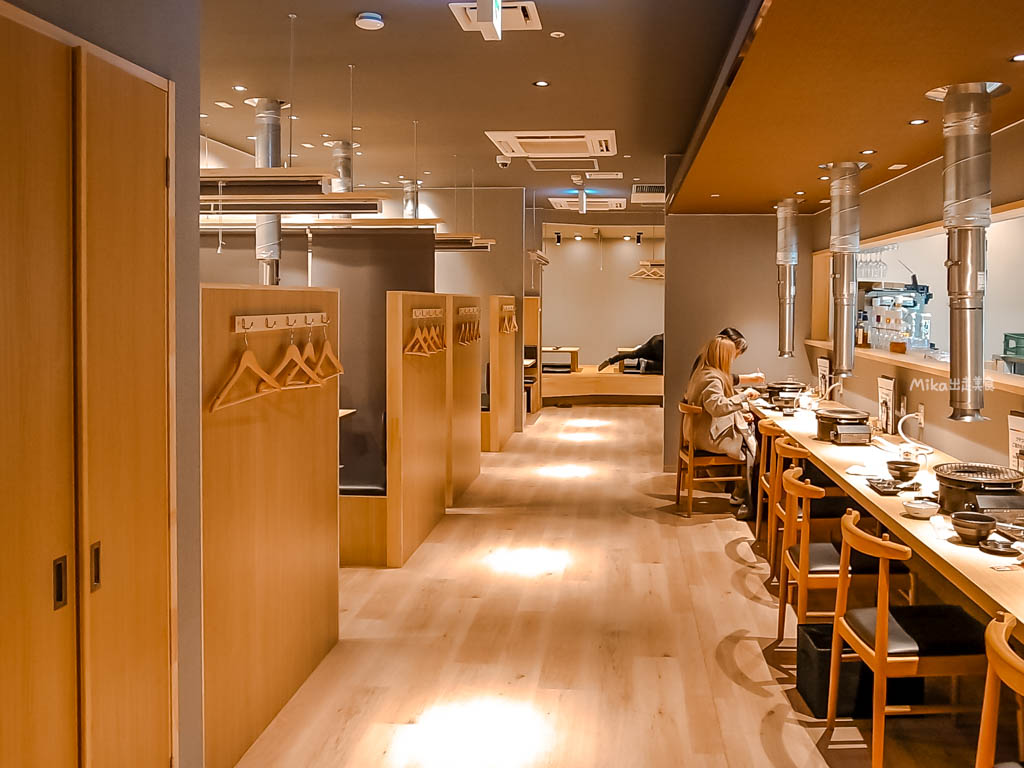 【日本】 鳥取市 焼肉牛王 鳥取駅北口店|鳥取縣內首間提供 高品質A5等級 鳥取和牛「萬葉牛生肉料理」燒肉店,提供豐富的肉壽司、和牛燒肉套餐及單點。 【日本】 鳥取市 焼肉牛王 鳥取駅北口店|鳥取縣內首間提供 高品質A5等級 鳥取和牛「萬葉牛生肉料理」燒肉店,提供豐富的肉壽司、和牛燒肉套餐及單點。