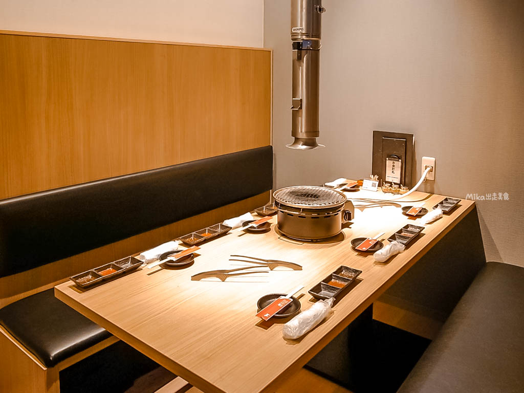 【日本】 鳥取市 焼肉牛王 鳥取駅北口店|鳥取縣內首間提供 高品質A5等級 鳥取和牛「萬葉牛生肉料理」燒肉店,提供豐富的肉壽司、和牛燒肉套餐及單點。 【日本】 鳥取市 焼肉牛王 鳥取駅北口店|鳥取縣內首間提供 高品質A5等級 鳥取和牛「萬葉牛生肉料理」燒肉店,提供豐富的肉壽司、和牛燒肉套餐及單點。