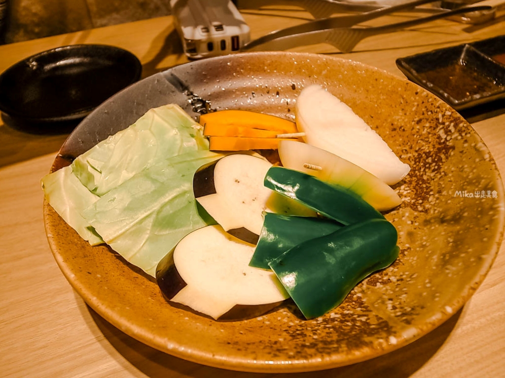 【日本】 鳥取市 焼肉牛王 鳥取駅北口店|鳥取縣內首間提供 高品質A5等級 鳥取和牛「萬葉牛生肉料理」燒肉店,提供豐富的肉壽司、和牛燒肉套餐及單點。 【日本】 鳥取市 焼肉牛王 鳥取駅北口店|鳥取縣內首間提供 高品質A5等級 鳥取和牛「萬葉牛生肉料理」燒肉店,提供豐富的肉壽司、和牛燒肉套餐及單點。