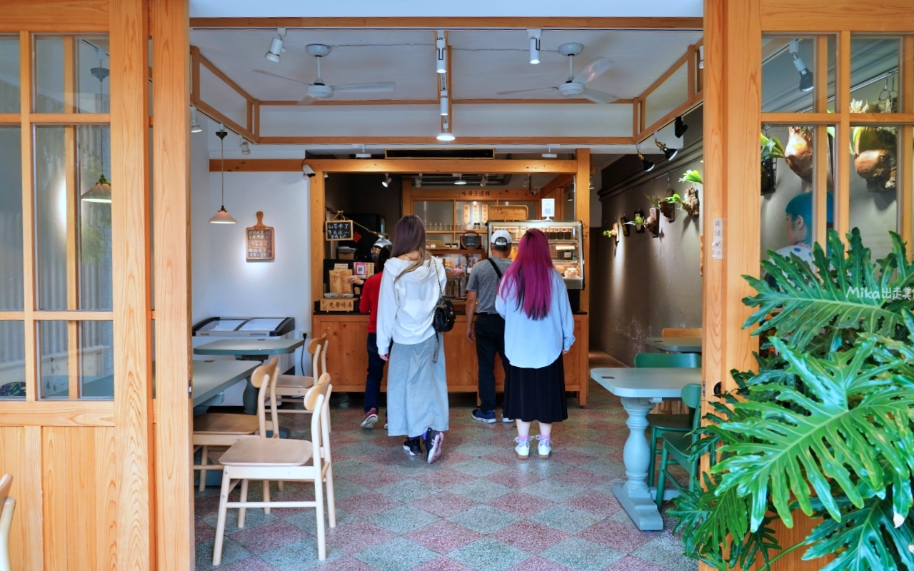 【宜蘭】冬山 飛魚食染-鹽滷豆花專賣店｜在地人氣 日式文青豆花店，傳統鹽滷豆花搭配日式擺盤，既美觀也美味。