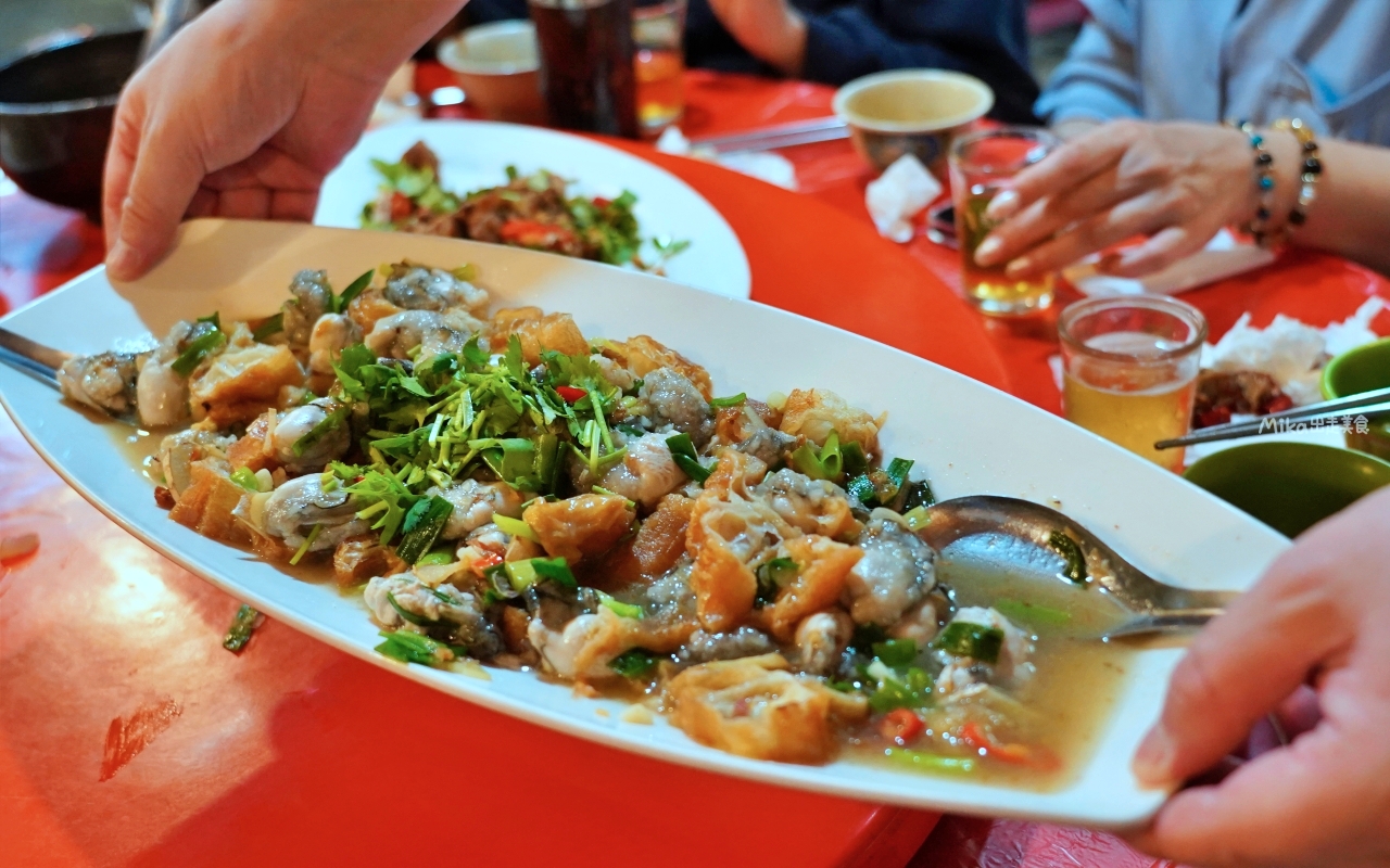 【宜蘭】冬山 阿源快炒桶仔雞 (不定時公休)|在地人才知道的低調私房熱炒店,桶仔雞、舞動中卷等….每一道都好厲害。 【宜蘭】冬山 阿源快炒桶仔雞 (不定時公休)|在地人才知道的低調私房熱炒店,桶仔雞、舞動中卷等….每一道都好厲害。