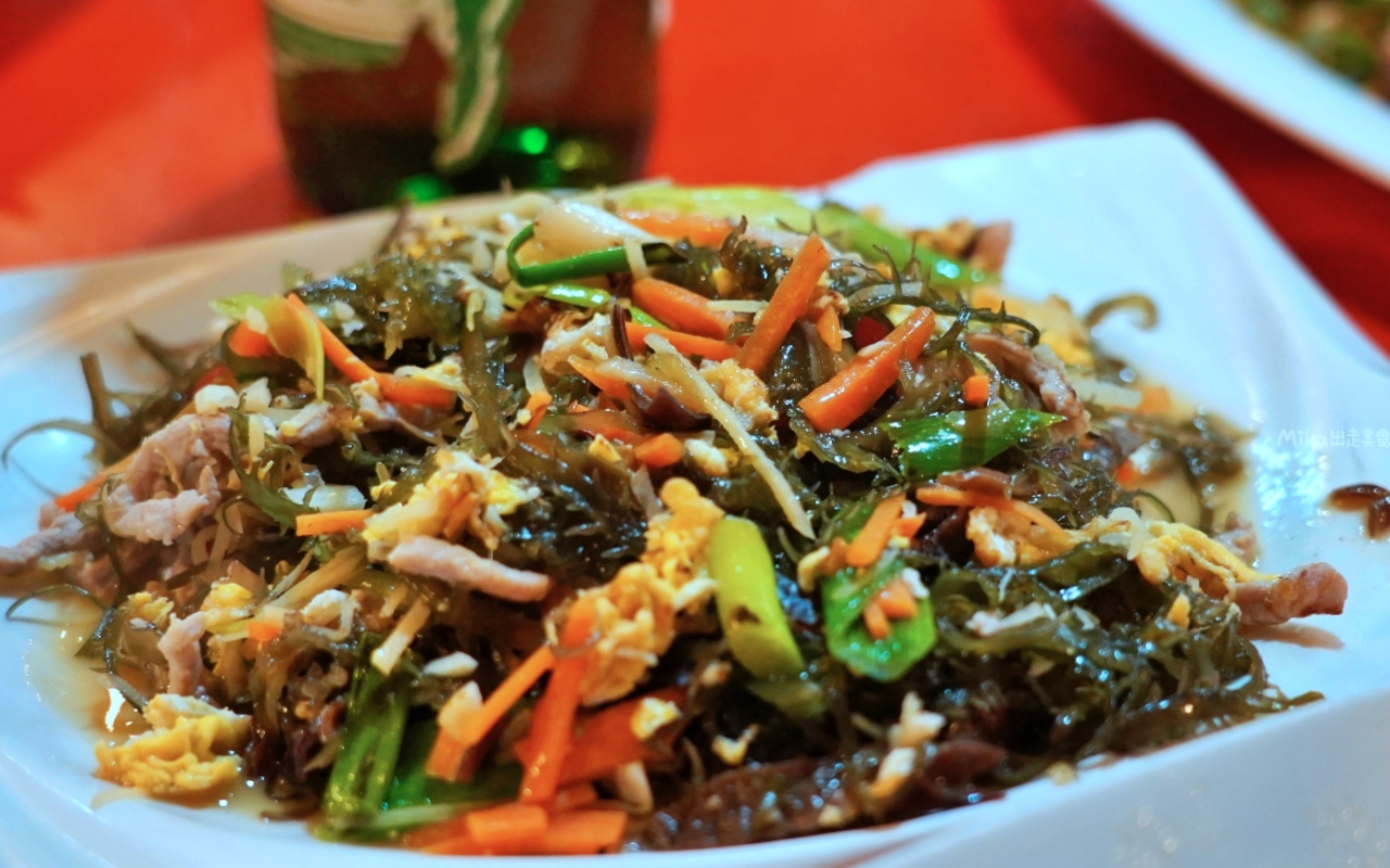 【宜蘭】冬山 阿源快炒桶仔雞 (不定時公休)|在地人才知道的低調私房熱炒店,桶仔雞、舞動中卷等….每一道都好厲害。 【宜蘭】冬山 阿源快炒桶仔雞 (不定時公休)|在地人才知道的低調私房熱炒店,桶仔雞、舞動中卷等….每一道都好厲害。