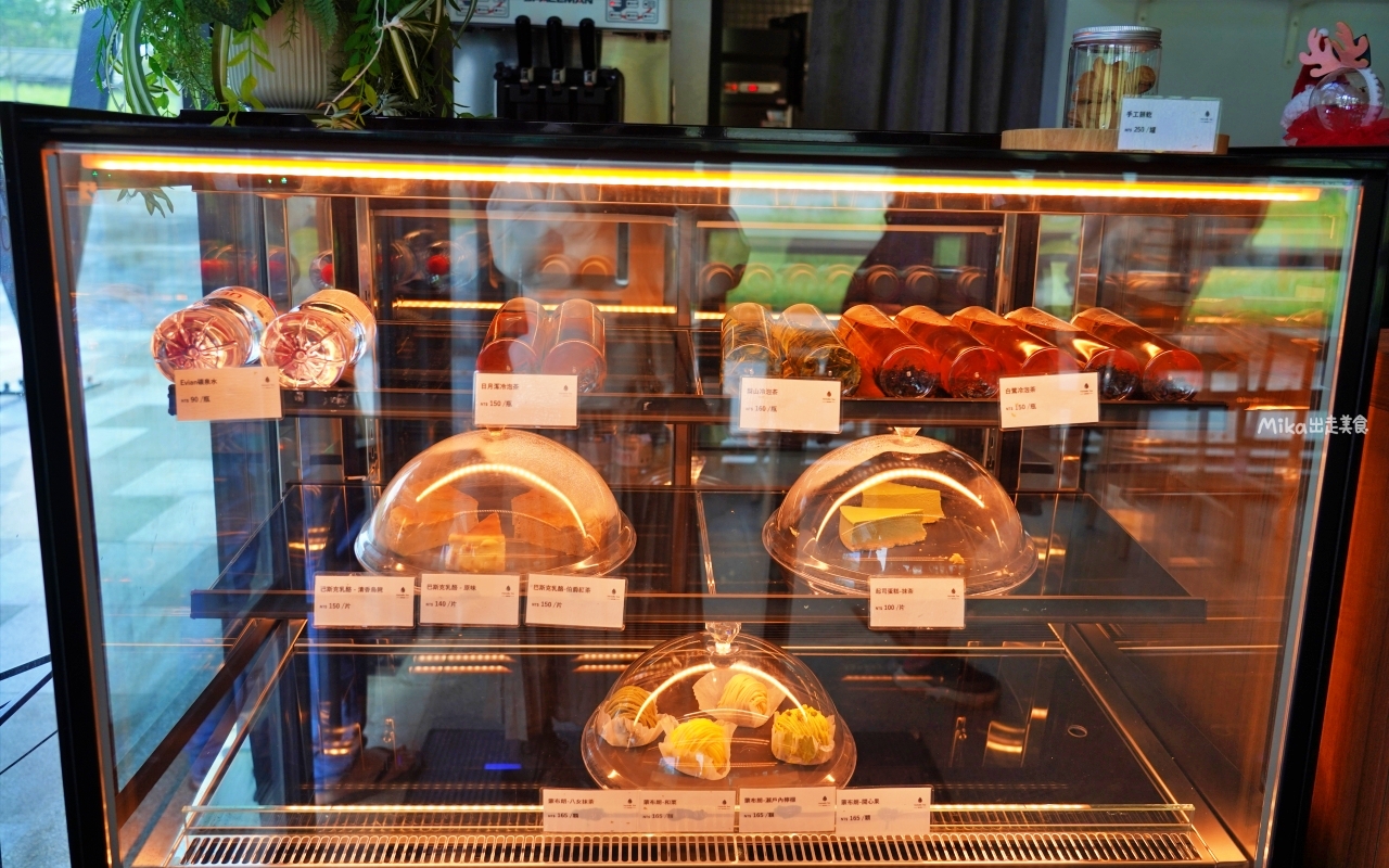 【宜蘭】 礁溪 Herbelle Tea 湖畔茶屋｜宜蘭龍潭湖畔旁，給自己一壺茶的時間，讓湖景綠意療癒你的身心靈。