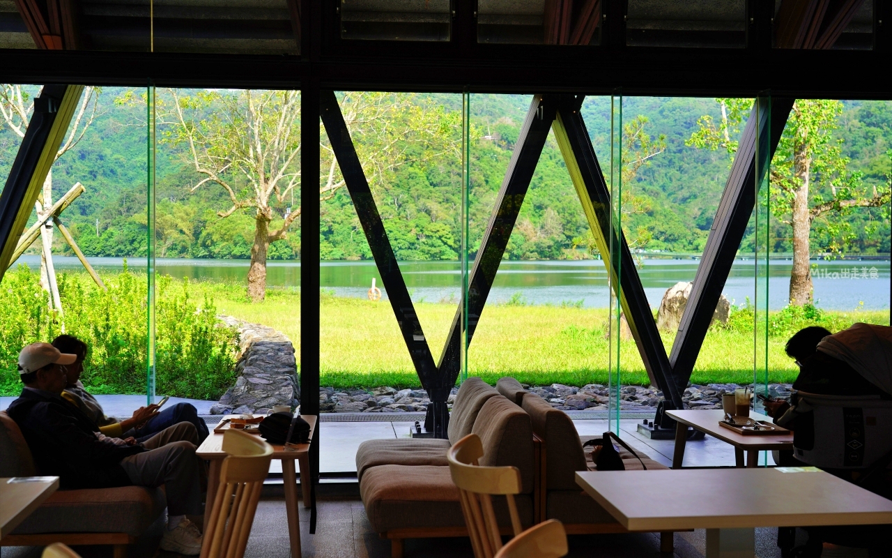 【宜蘭】 礁溪 Herbelle Tea 湖畔茶屋｜宜蘭龍潭湖畔旁，給自己一壺茶的時間，讓湖景綠意療癒你的身心靈。