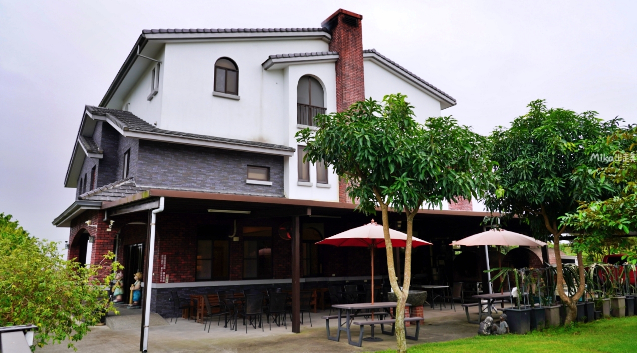 【宜蘭】員山 鄉村風味｜鄉間田園裡的窯烤披薩，脆皮香酥窯烤德國豬腳也很推薦。