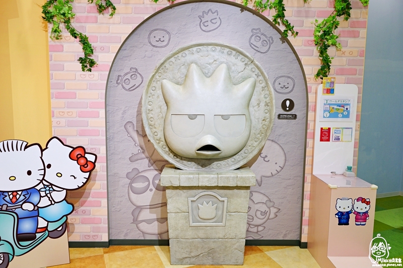 『日本。北海道』札幌新千歲機場 HELLO KITTY HAPPY FLIGHT （快樂飛行公園）｜跟著Hello Kitty 空姐一起去環遊世界 互動園區好好玩/ 快樂飛行咖啡廳＆快樂飛行商店很多療癒系限定商品與餐點，可愛到犯規， Kitty控不能錯過的朝聖景點。