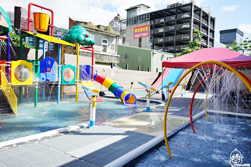 『宜蘭。礁溪』 川湯春天旗艦館｜礁溪火車站旁 親子溫泉飯店，兒童戲水池、划水道加上大人小孩都會愛的16種SPA露天風呂，烤箱、蒸氣室、石板床、SPA池等等..宜蘭最讚的SPA設施就在川湯春天！