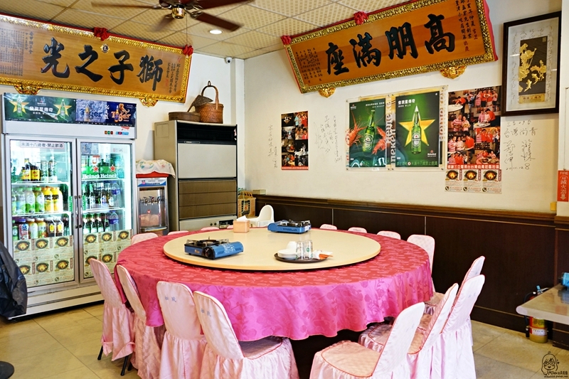 【台中】 皇津小吃店（台中大甲燜鴨始祖）｜兩段式燜鴨怎麼吃？先照規矩來！在地客家小吃功夫料理 另有需預約才吃的到的隱藏版。