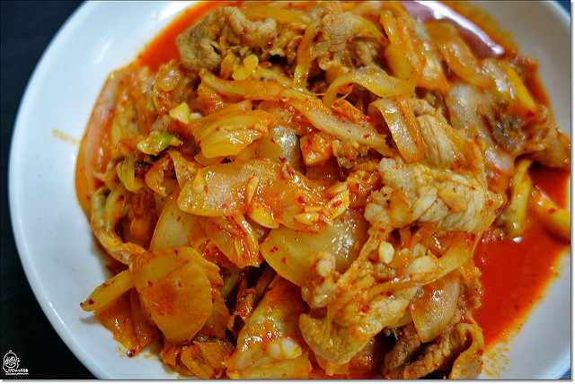『台中東區』 高麗屋韓式料理-平價又份量超值的韓式料理 @Mika出走美食日誌