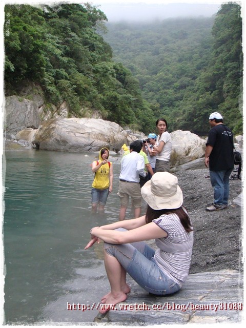 我在美麗山水中的花蓮..深  呼..吸