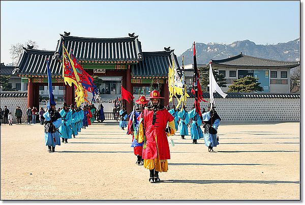 延伸閱讀：『首爾遊記』2012年首爾自由行- 韓國宮廷古蹟『景福宮』與總統府『青瓦台』